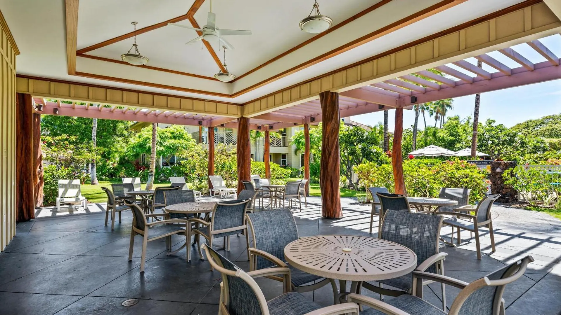 F4 Waikoloa Beach Villas