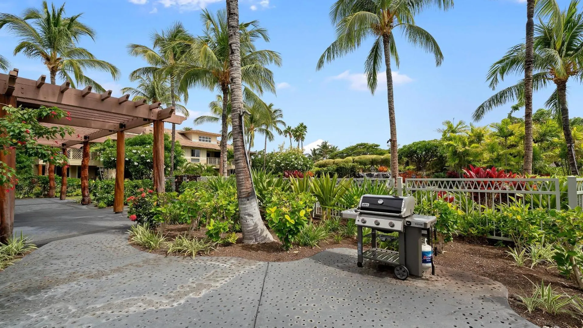F4 Waikoloa Beach Villas 0*,